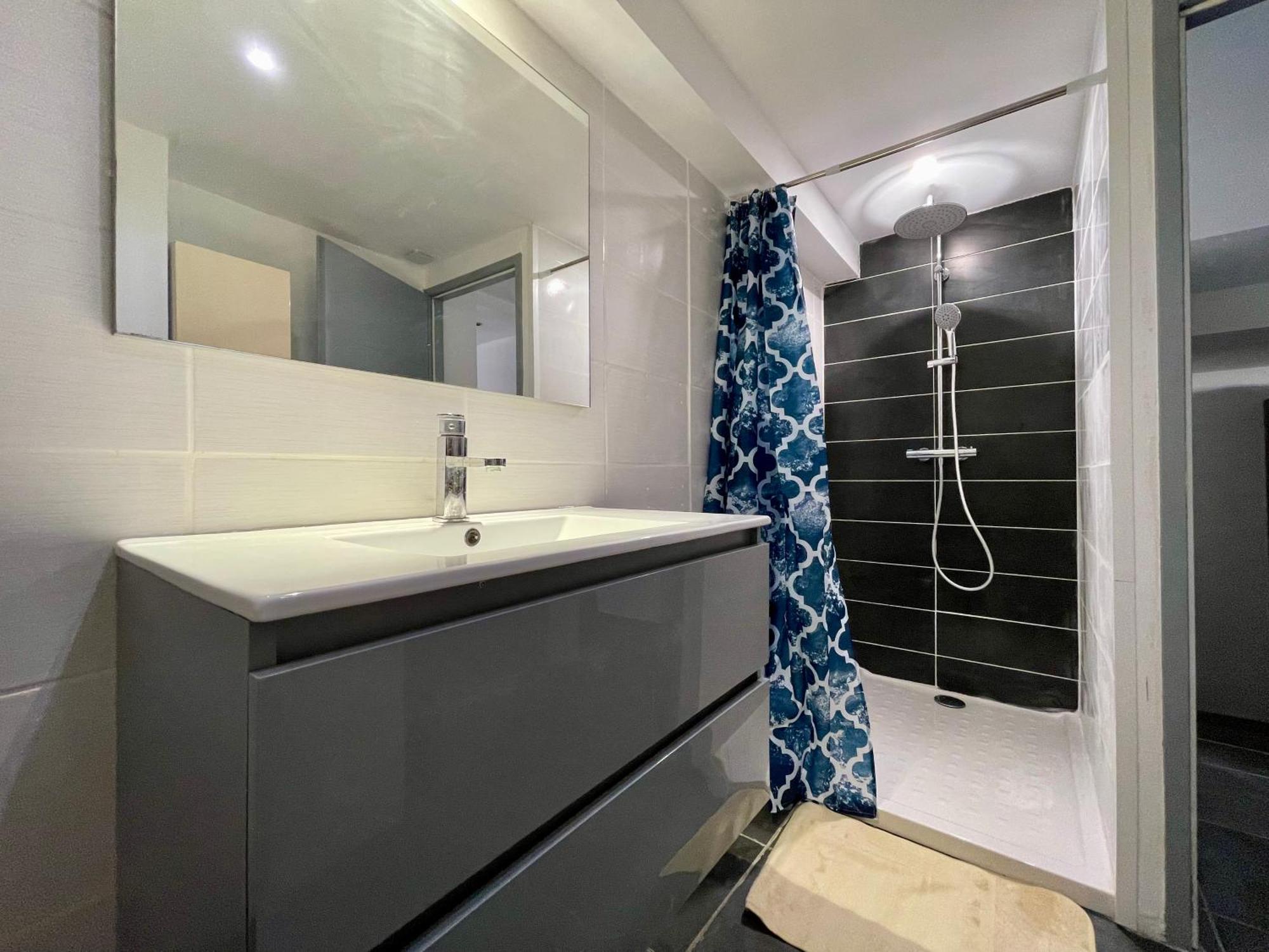 Duplex De Bezons - Parking - Entre Centre-Ville Et Cite Medievale การ์กาซอน ภายนอก รูปภาพ